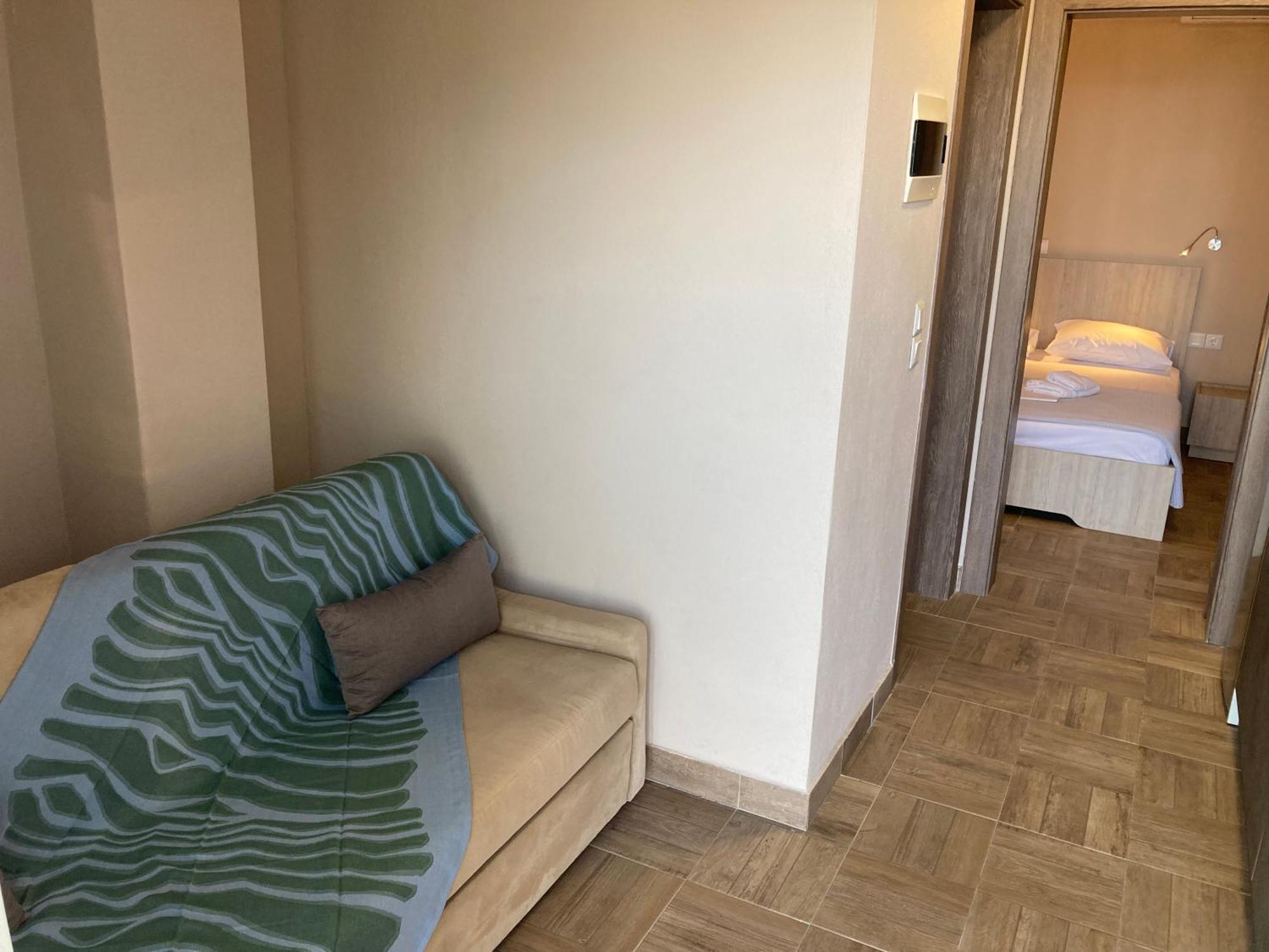 Thealos Rooms Vourvourou Luaran gambar